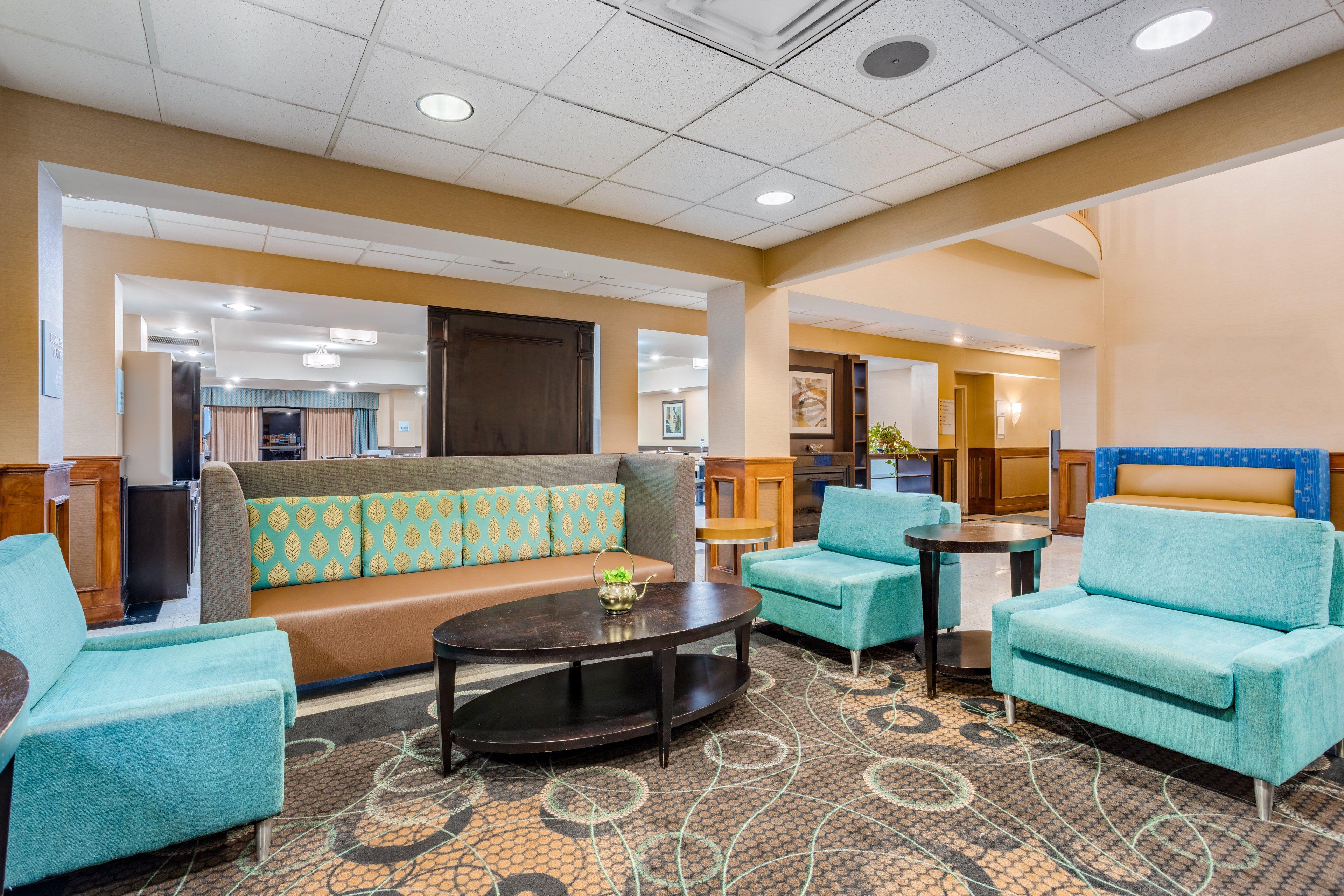 Holiday Inn Express Hotel & Suites Canton By Ihg Exterior photo